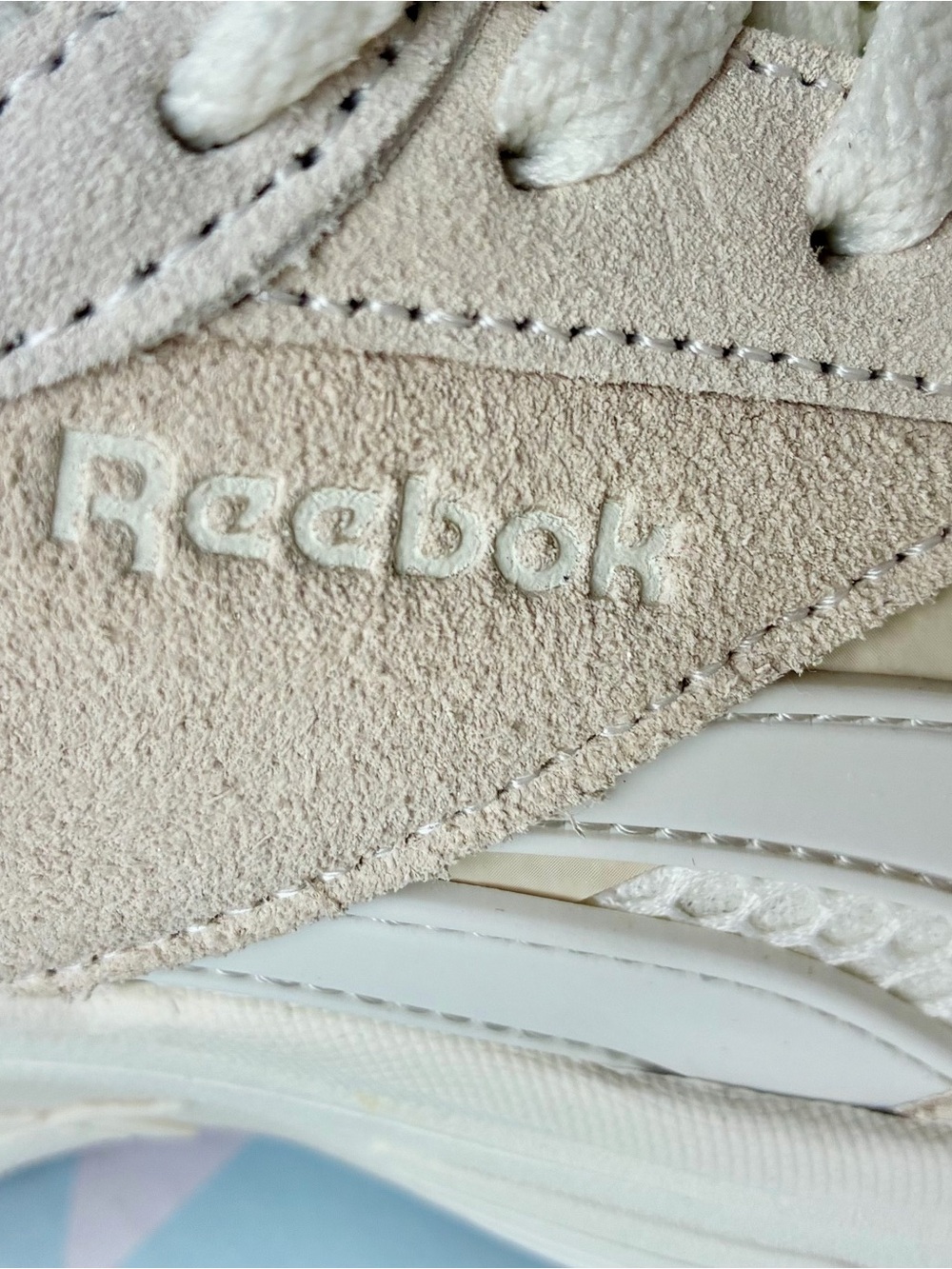 Reebok Chaos - Women's 9 - Low Top Natural/Tan Sneakers - AR30303WCTT- NEW NIB